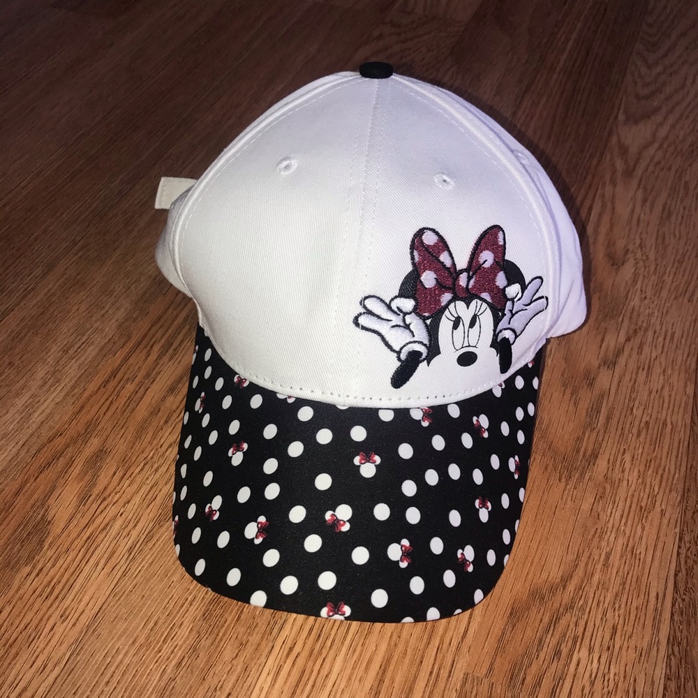 Disney Minnie Mouse youth hat from Disneyland